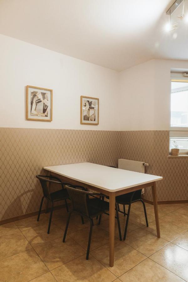 Проживання в сім'ї Clicktheflat Gdanski Center Prestige *