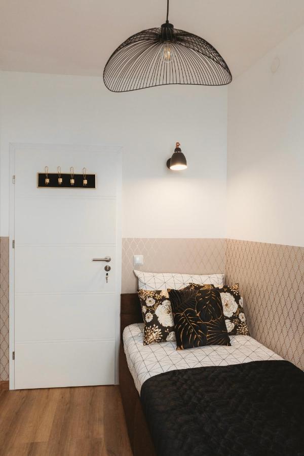 Homestay Clicktheflat Gdanski Center Prestige Warsaw