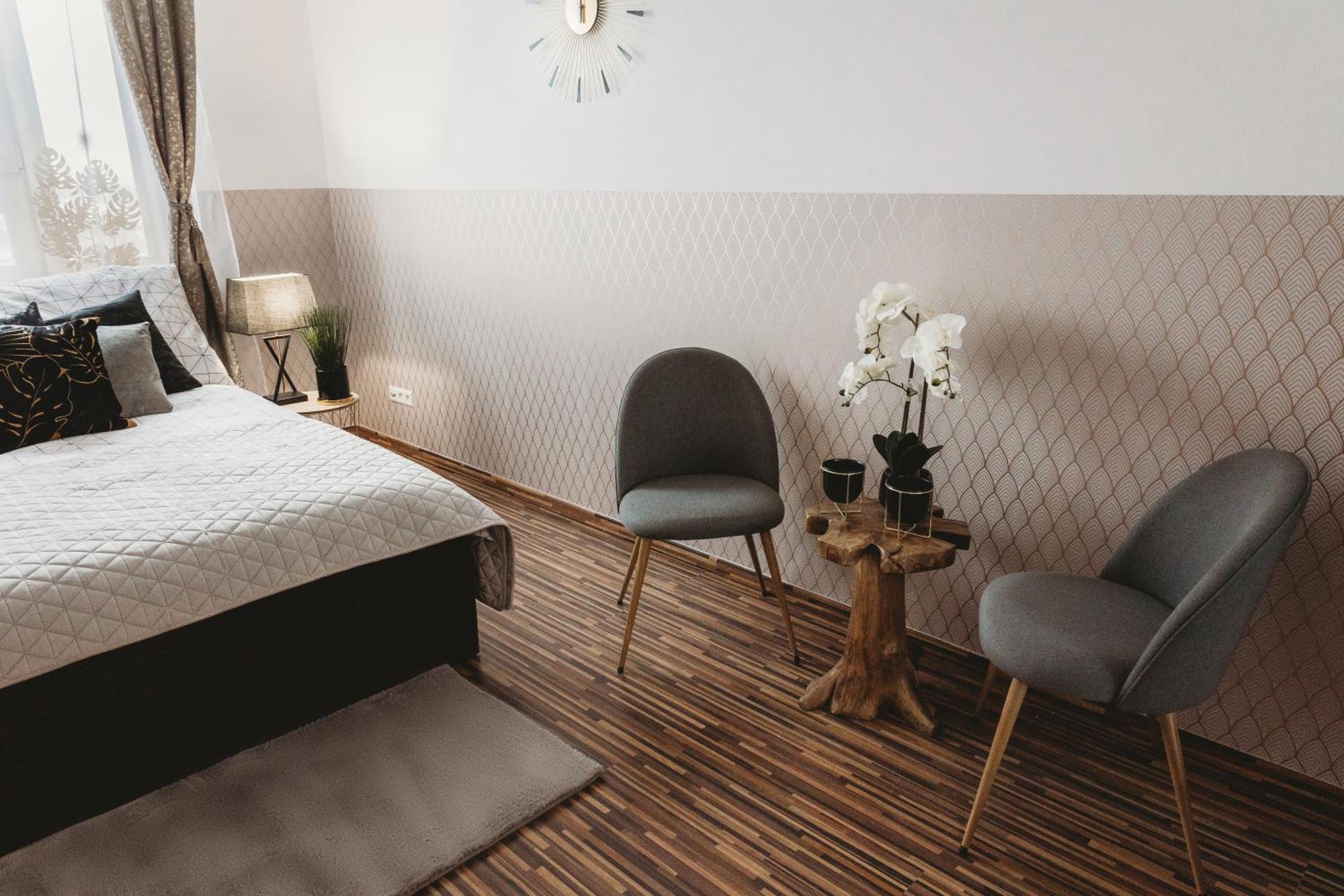 Clicktheflat Gdanski Center Prestige Homestay *